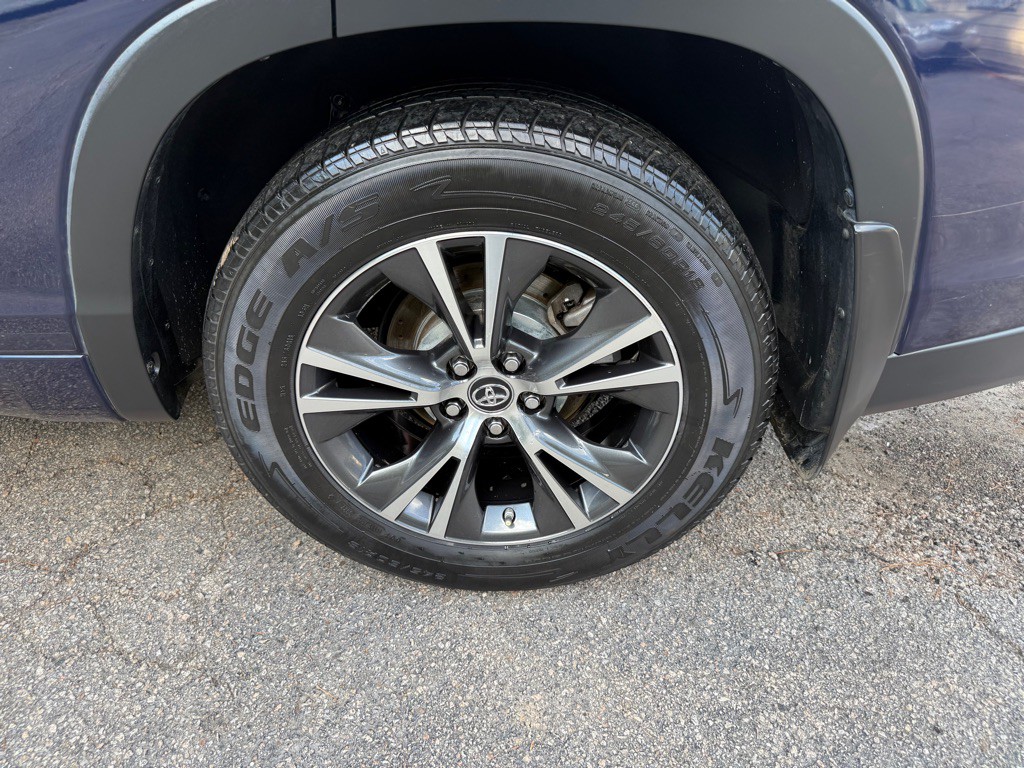 2016 Toyota Highlander Image 44