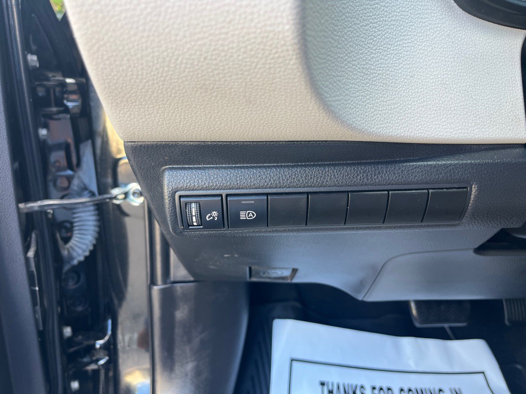 2020 Toyota Corolla Image 16