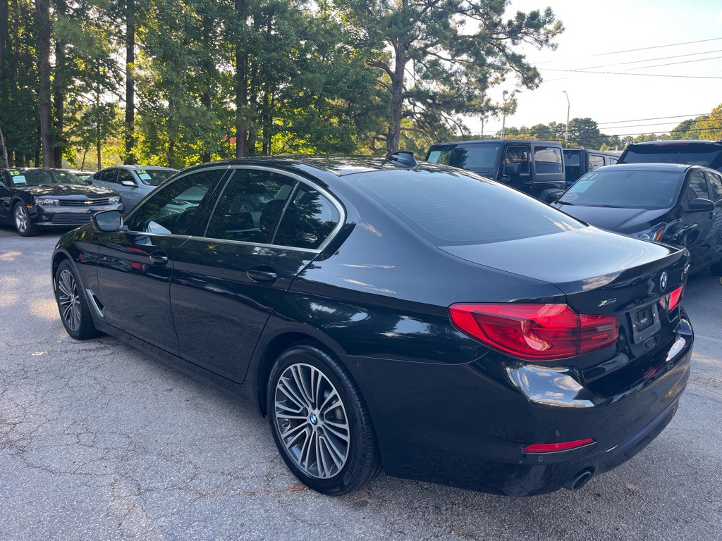 2019 BMW 5 Series Image 6