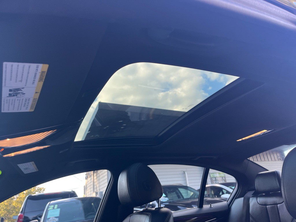 2019 BMW 5 Series Image 21