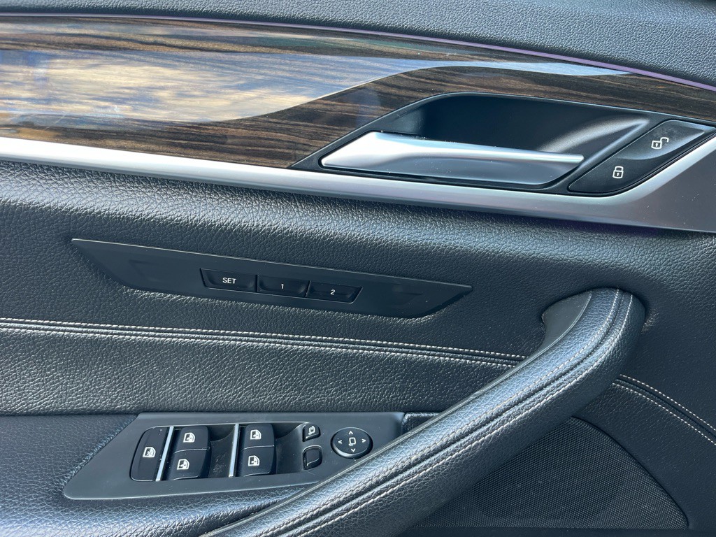 2019 BMW 5 Series Image 29