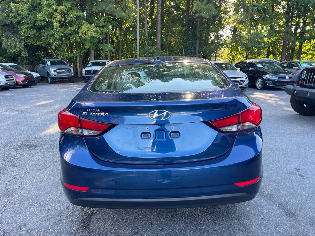 2016 Hyundai Elantra Image 5