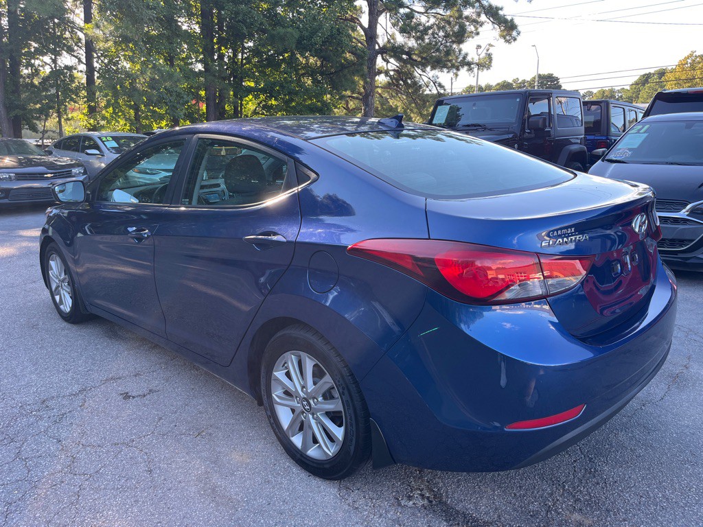 2016 Hyundai Elantra Image 6