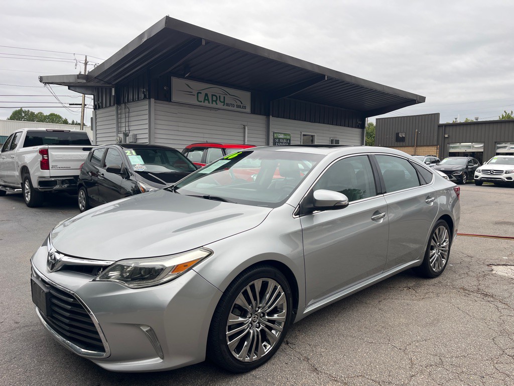 2016 Toyota Avalon Image 1