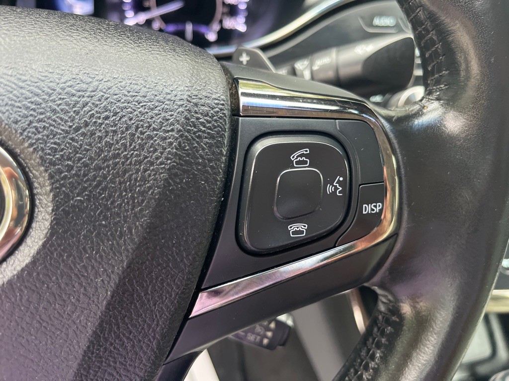 2016 Toyota Avalon Image 17