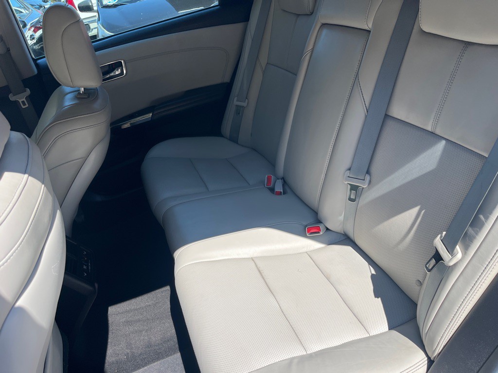 2016 Toyota Avalon Image 35