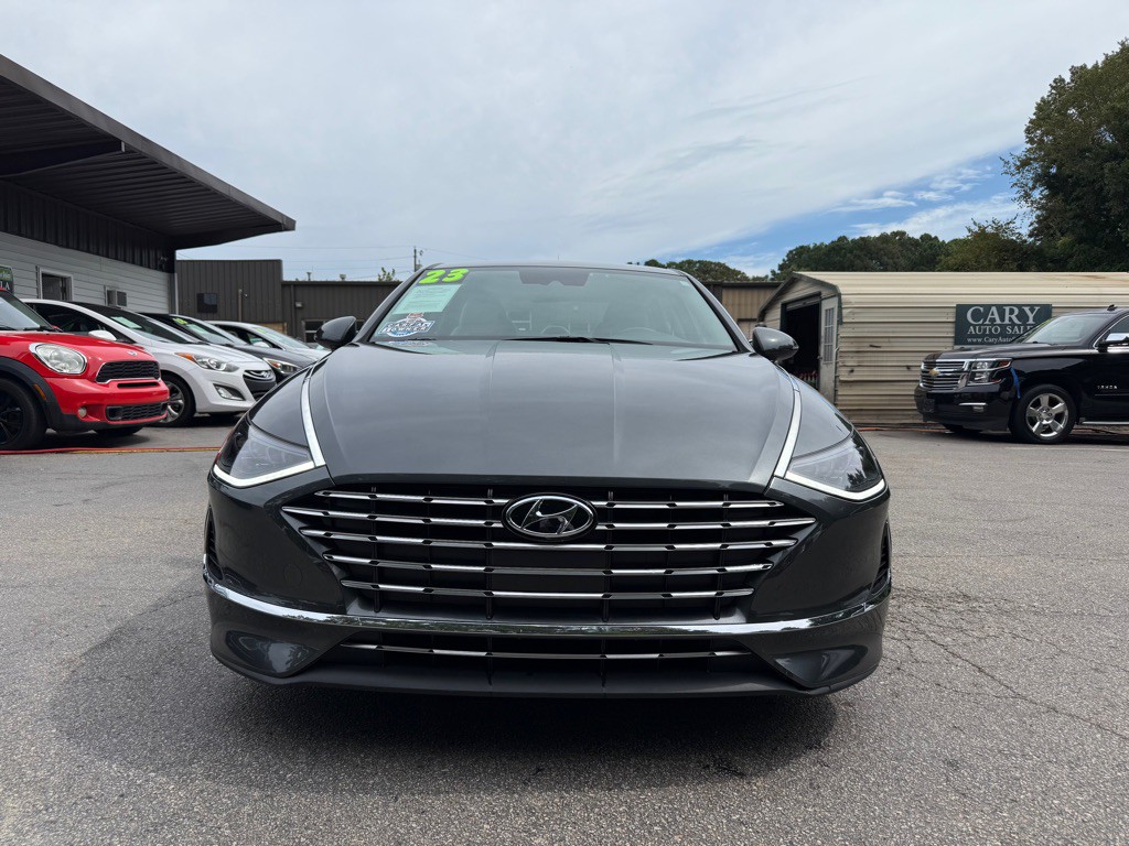 2023 Hyundai Sonata Image 2