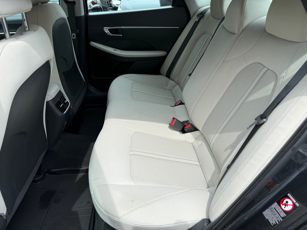 2023 Hyundai Sonata Image 32