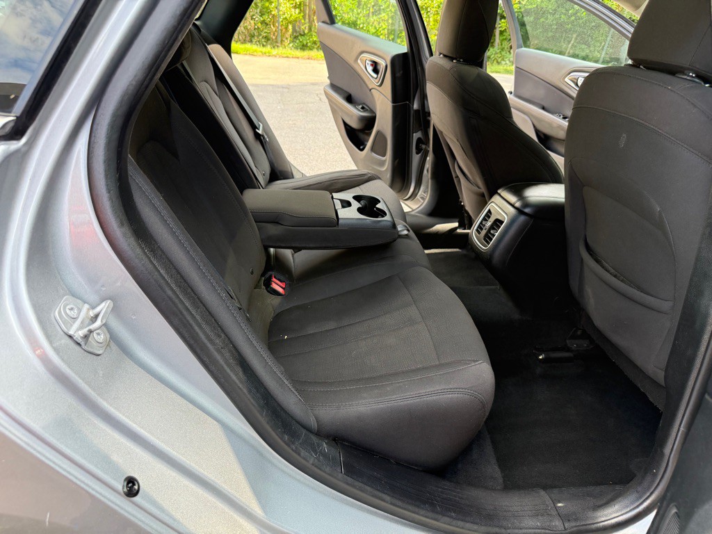2015 Chrysler 200 Image 29