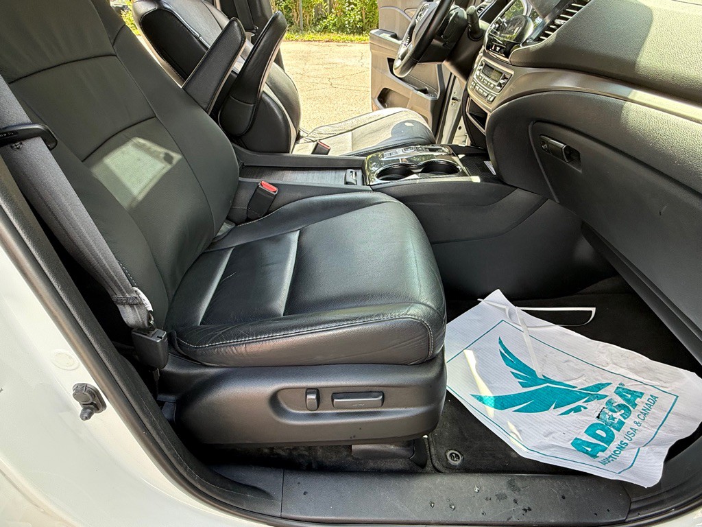 2021 Honda Pilot Image 46