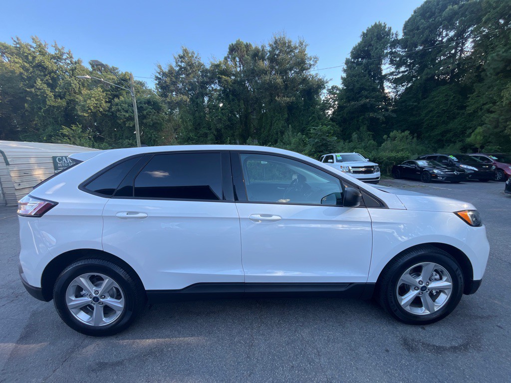 2019 Ford Edge Image 8
