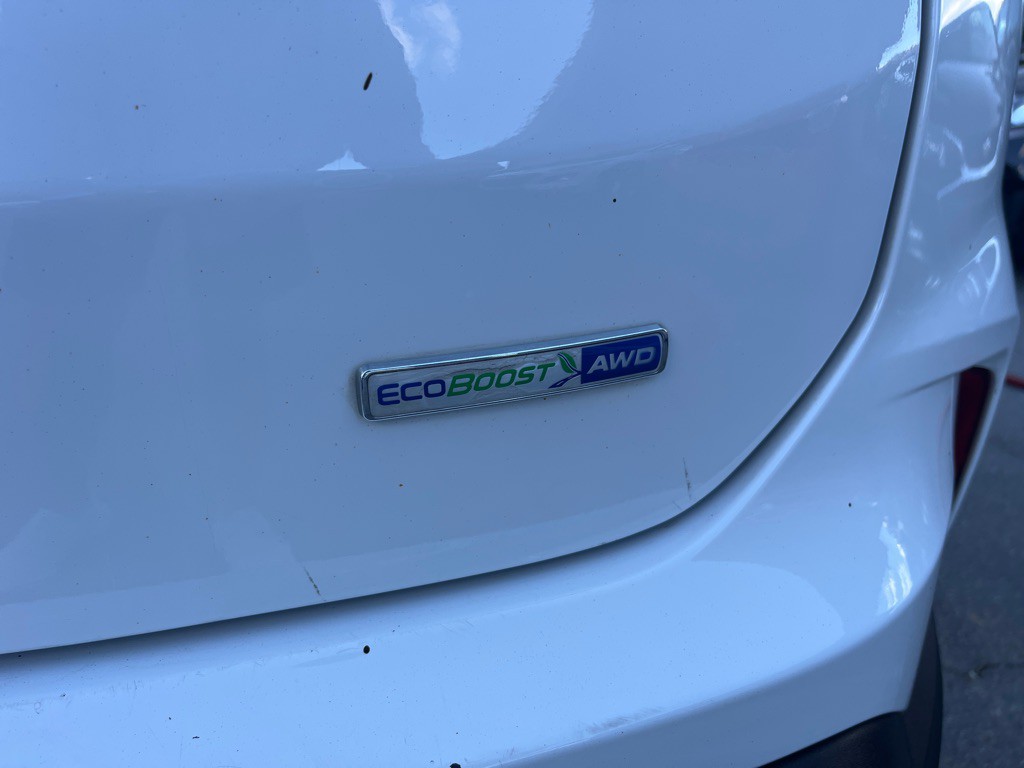 2019 Ford Edge Image 30