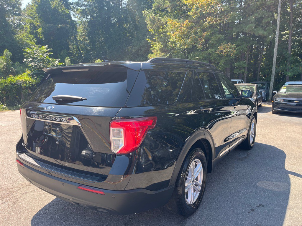 2020 Ford Explorer Image 4