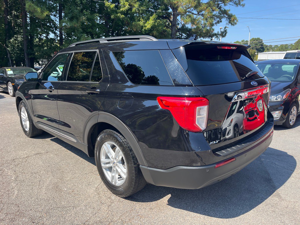 2020 Ford Explorer Image 6