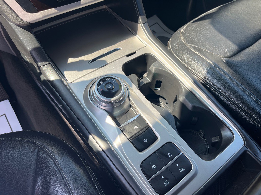 2020 Ford Explorer Image 18