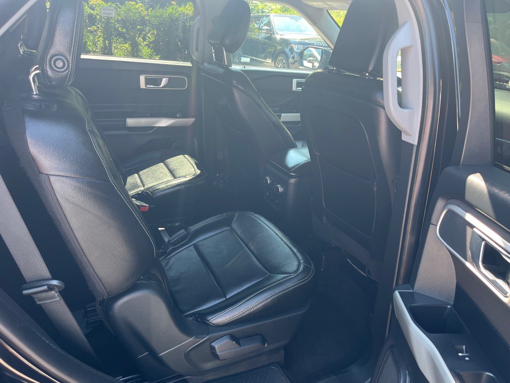 2020 Ford Explorer Image 26
