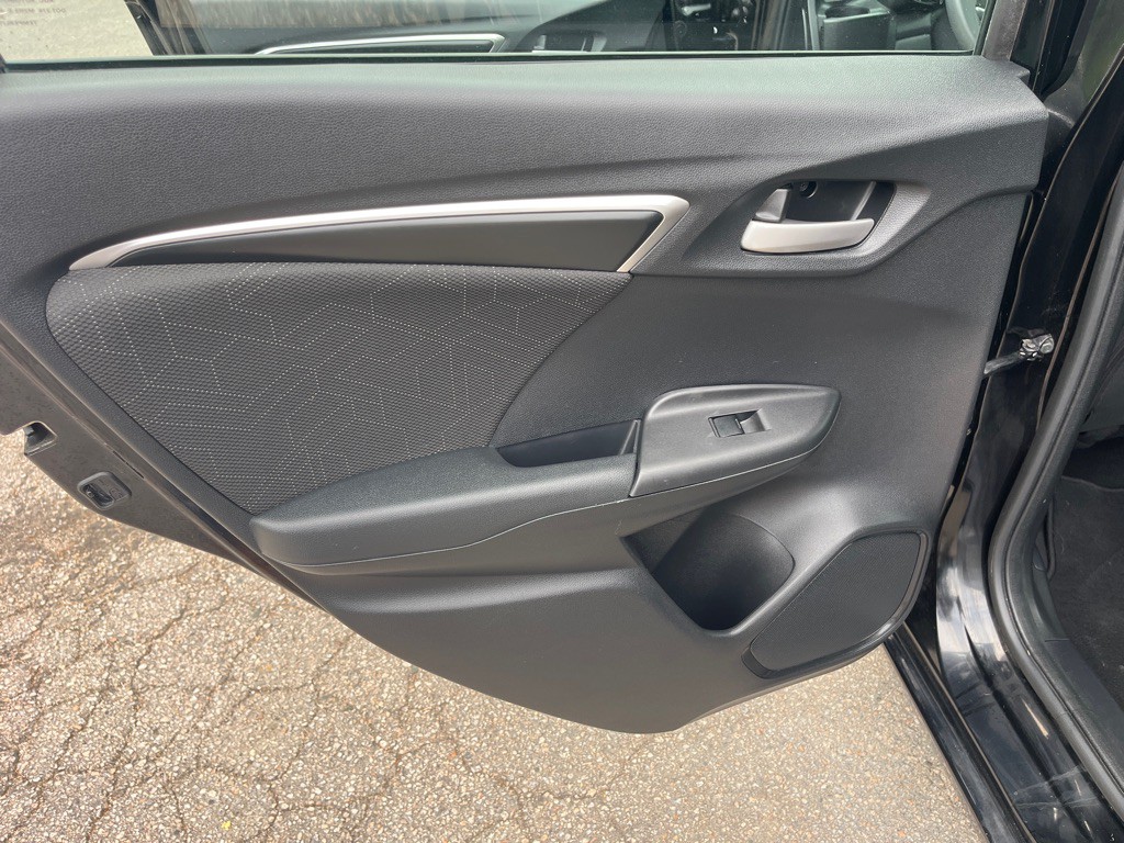 2015 Honda Fit Image 12