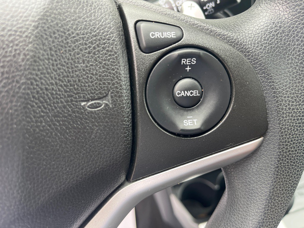 2015 Honda Fit Image 15