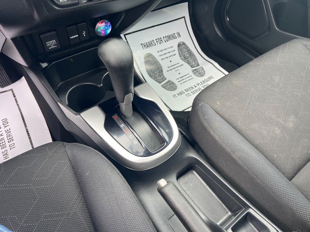 2015 Honda Fit Image 20