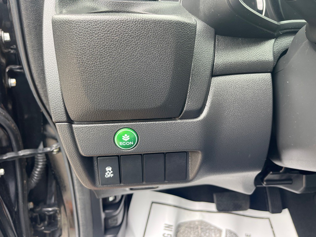 2015 Honda Fit Image 22