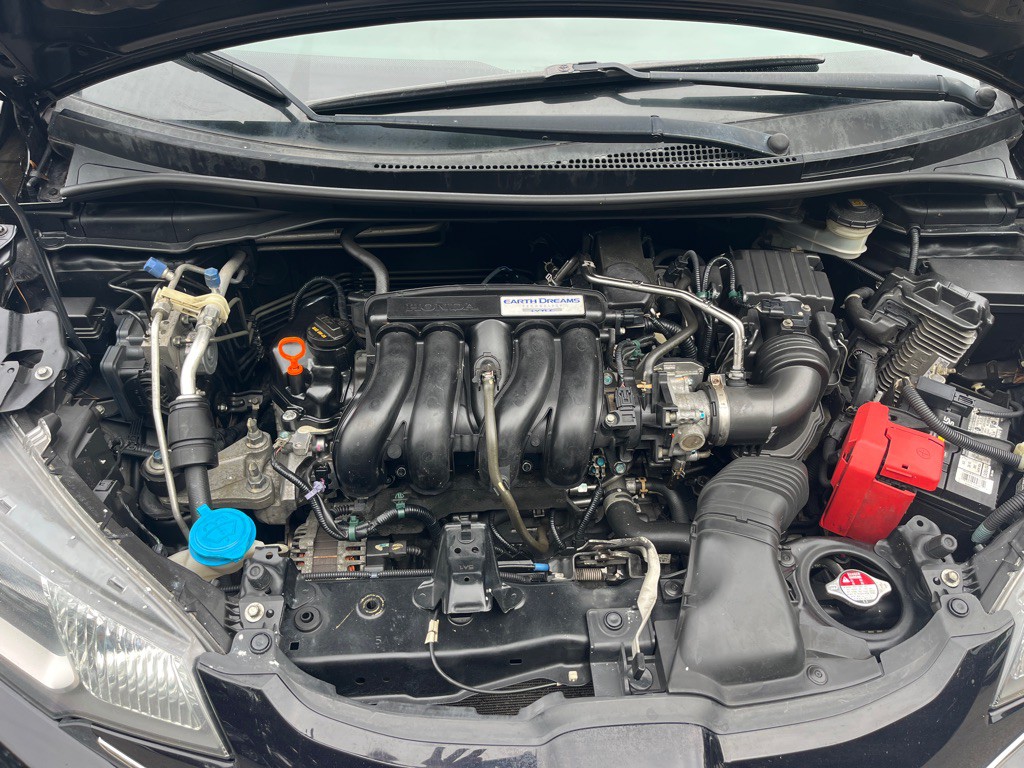2015 Honda Fit Image 26