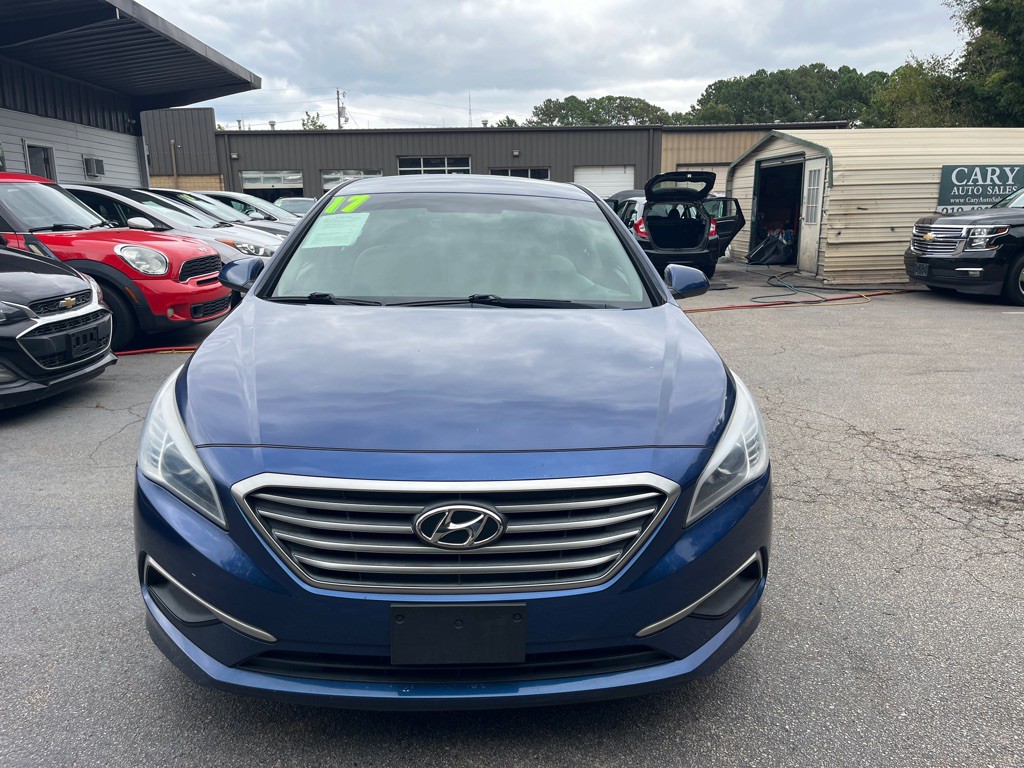 2017 Hyundai Sonata Image 2
