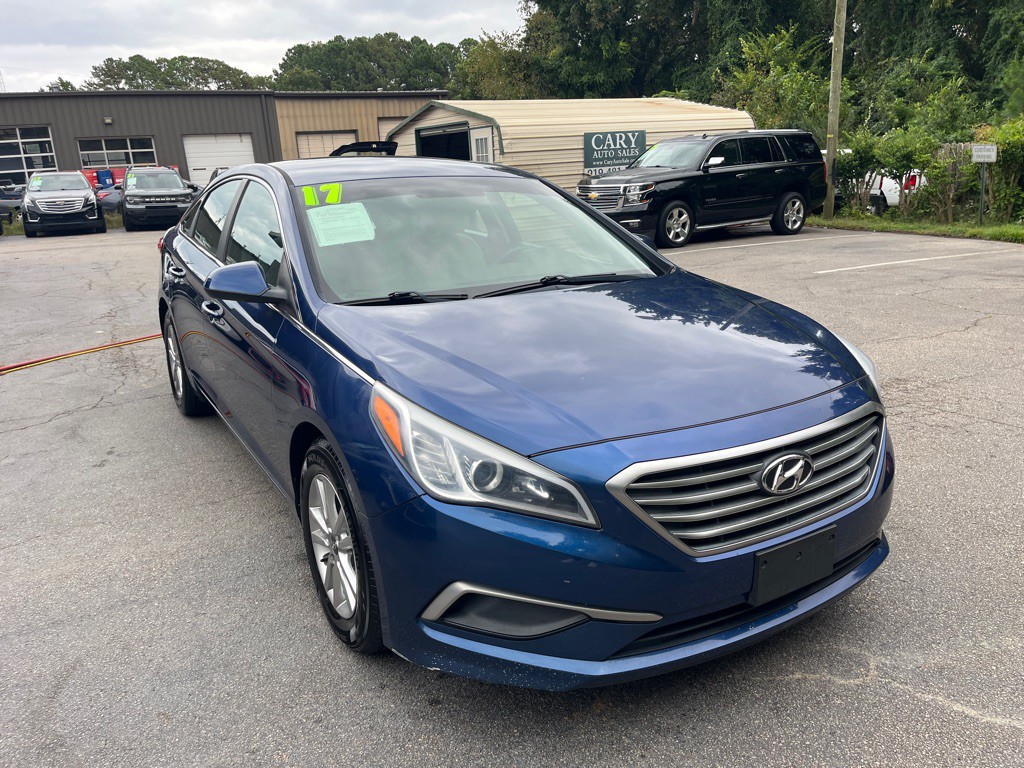 2017 Hyundai Sonata Image 3
