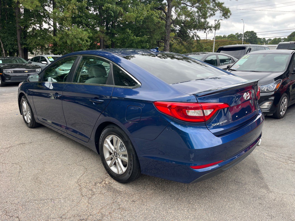 2017 Hyundai Sonata Image 6