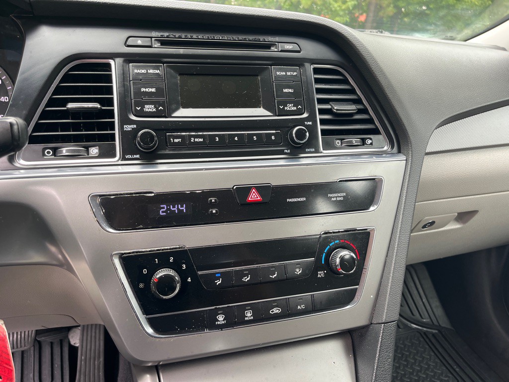 2017 Hyundai Sonata Image 15