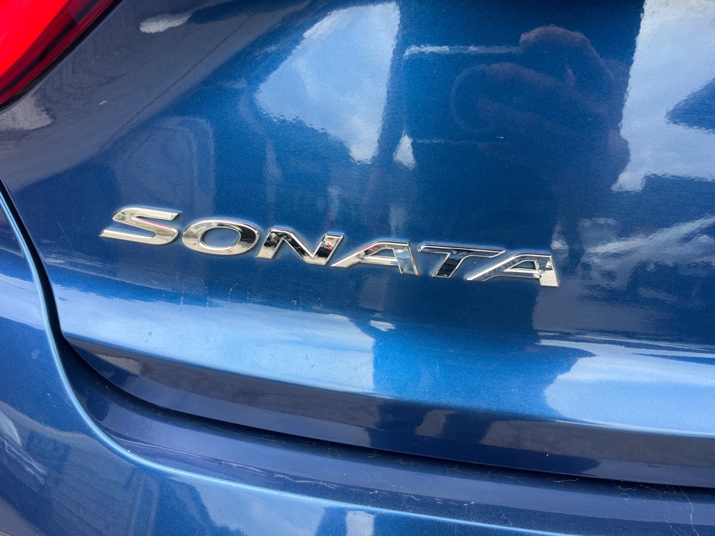 2017 Hyundai Sonata Image 20