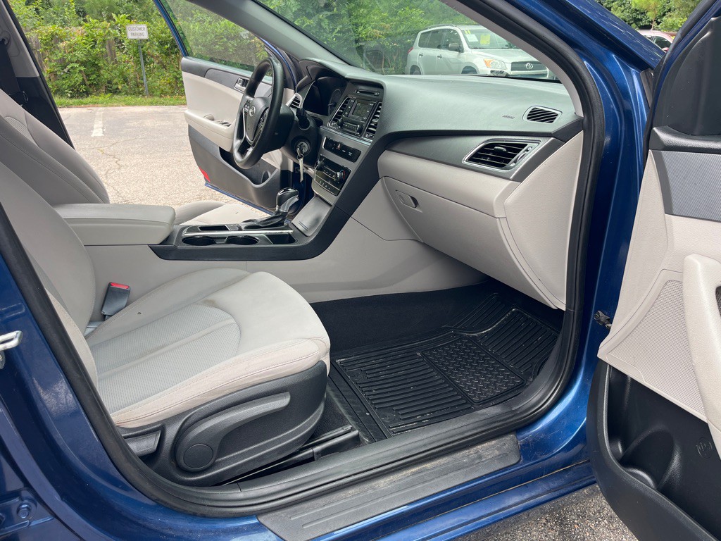 2017 Hyundai Sonata Image 26