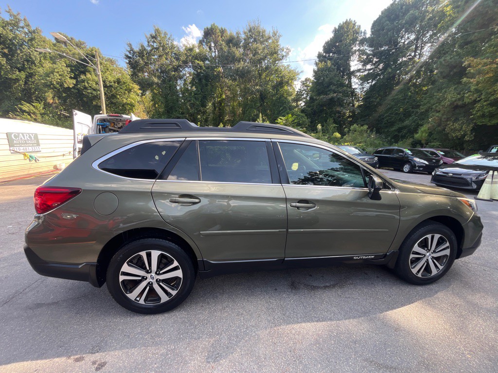 2018 Subaru Outback Image 8