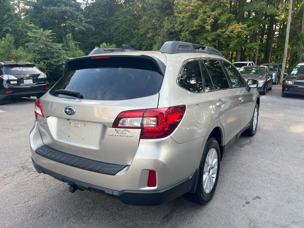2016 Subaru Outback Image 4