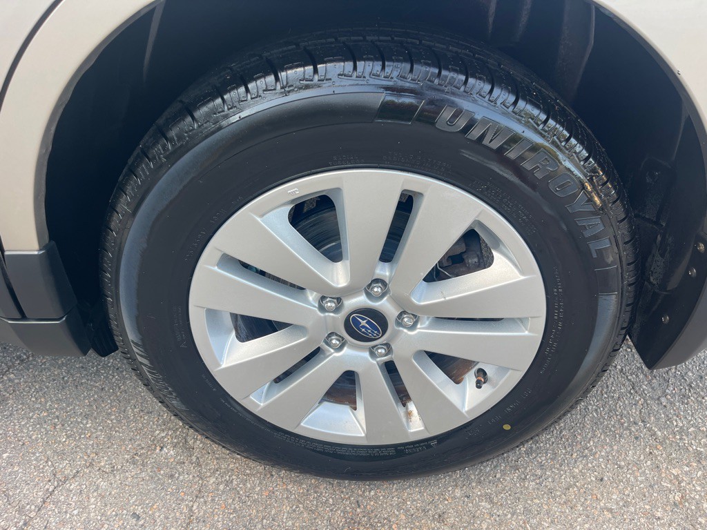 2016 Subaru Outback Image 30