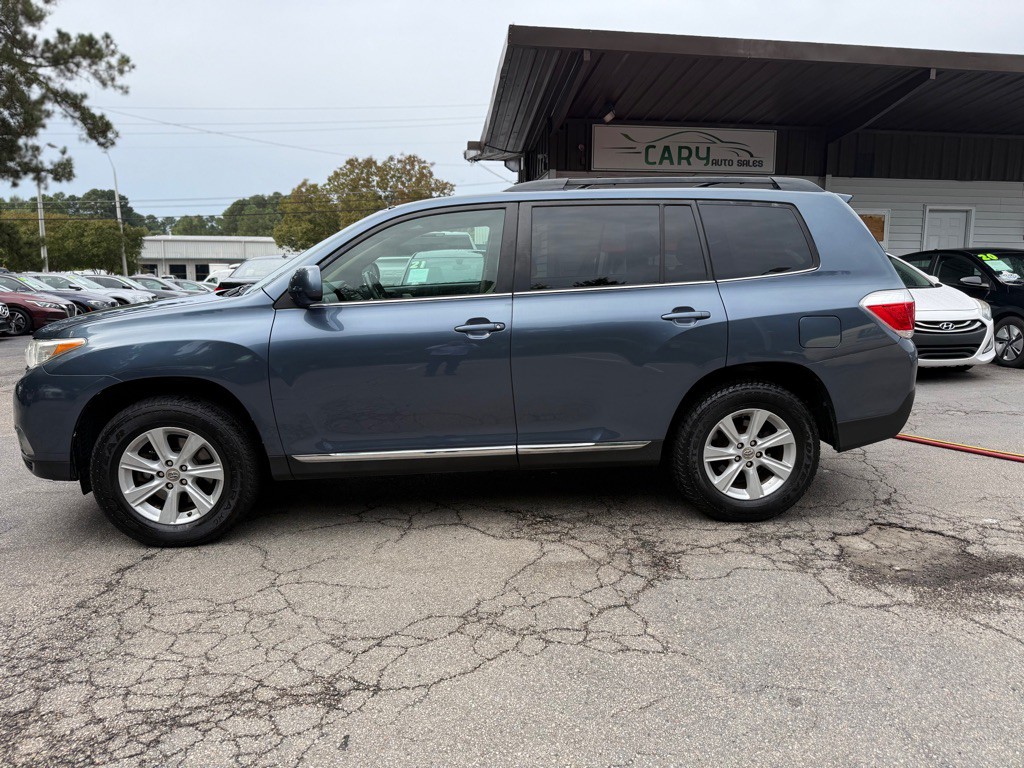 2011 Toyota Highlander Image 11