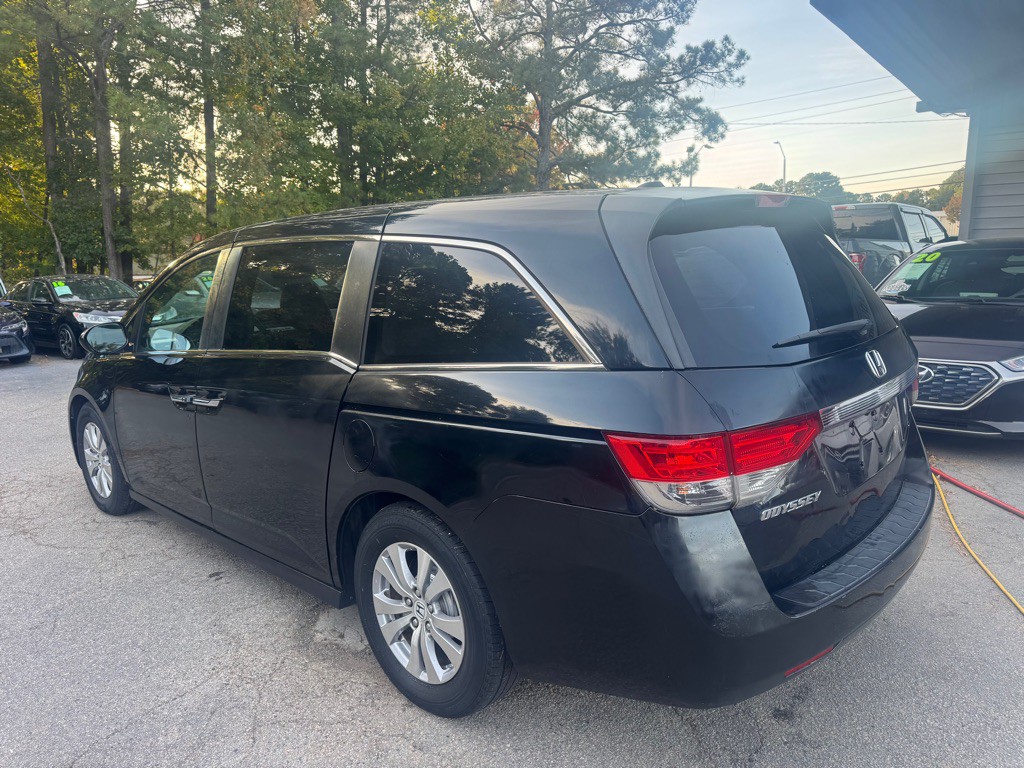 2015 Honda Odyssey Image 4