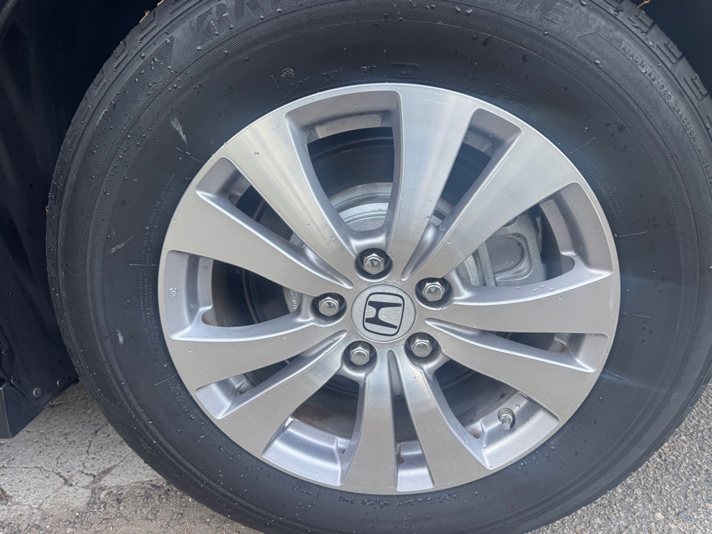 2015 Honda Odyssey Image 30