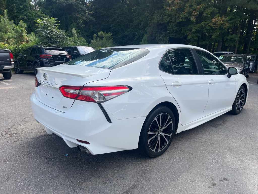 2018 Toyota Camry Image 4