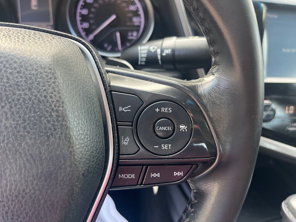 2018 Toyota Camry Image 15