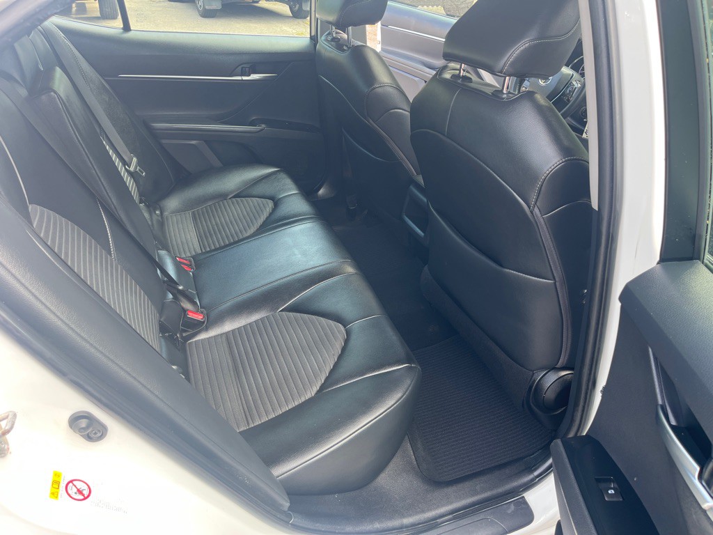 2018 Toyota Camry Image 31