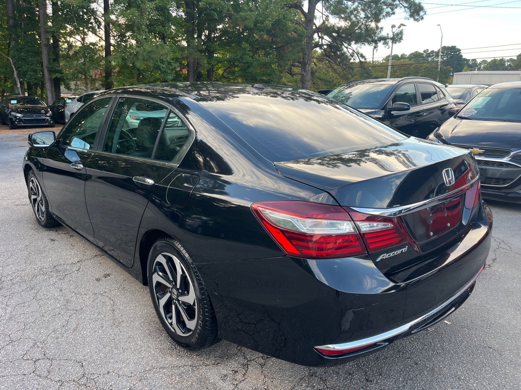 2016 Honda Accord Image 6