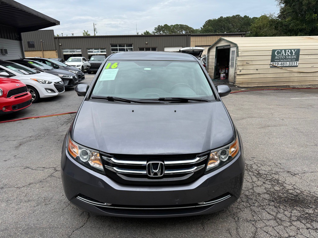 2016 Honda Odyssey Image 2