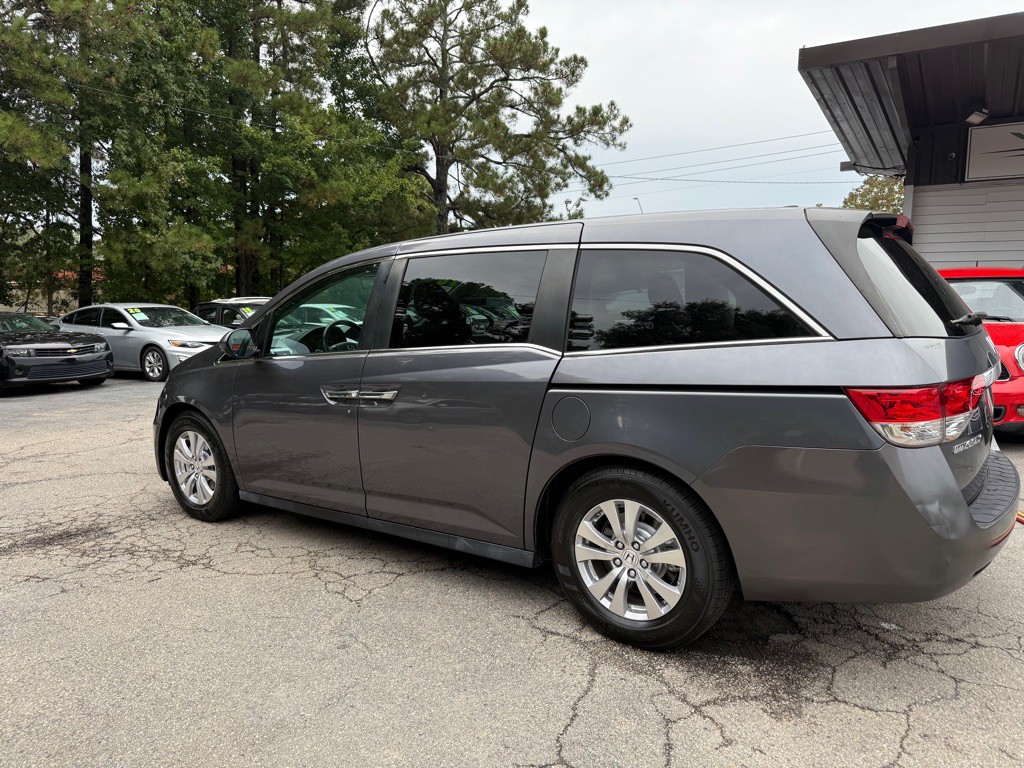 2016 Honda Odyssey Image 7