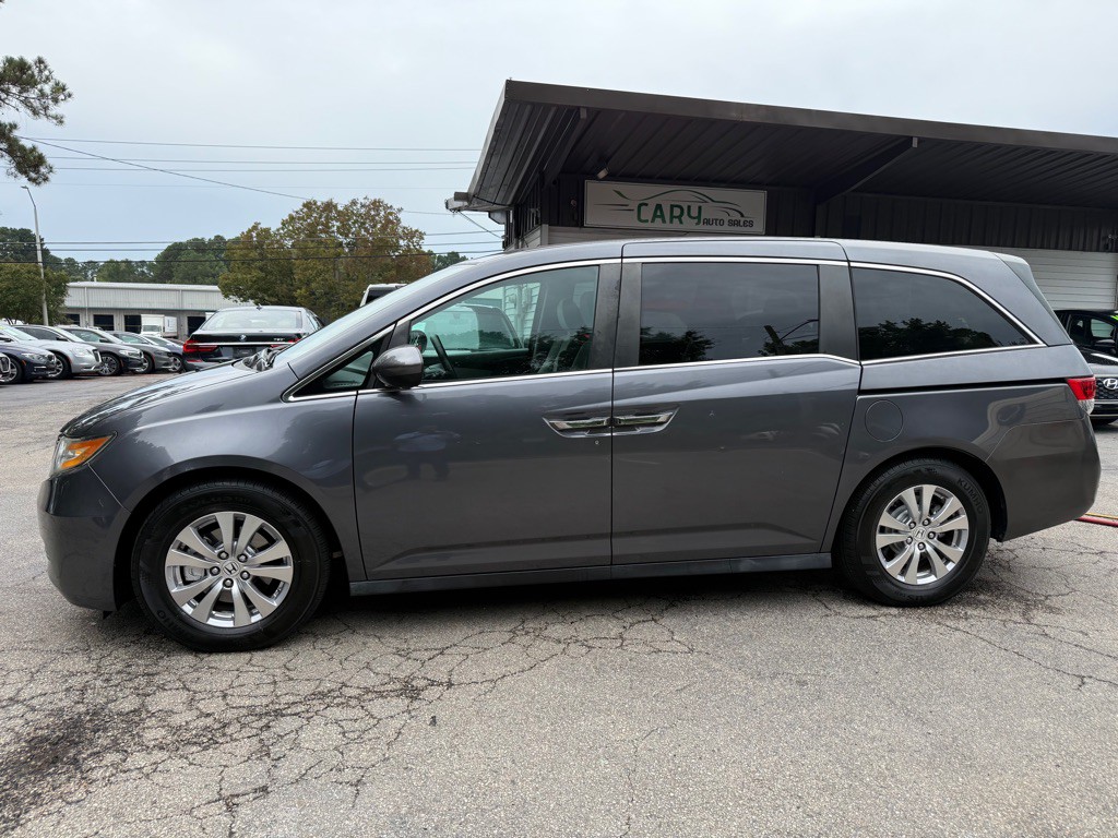 2016 Honda Odyssey Image 8
