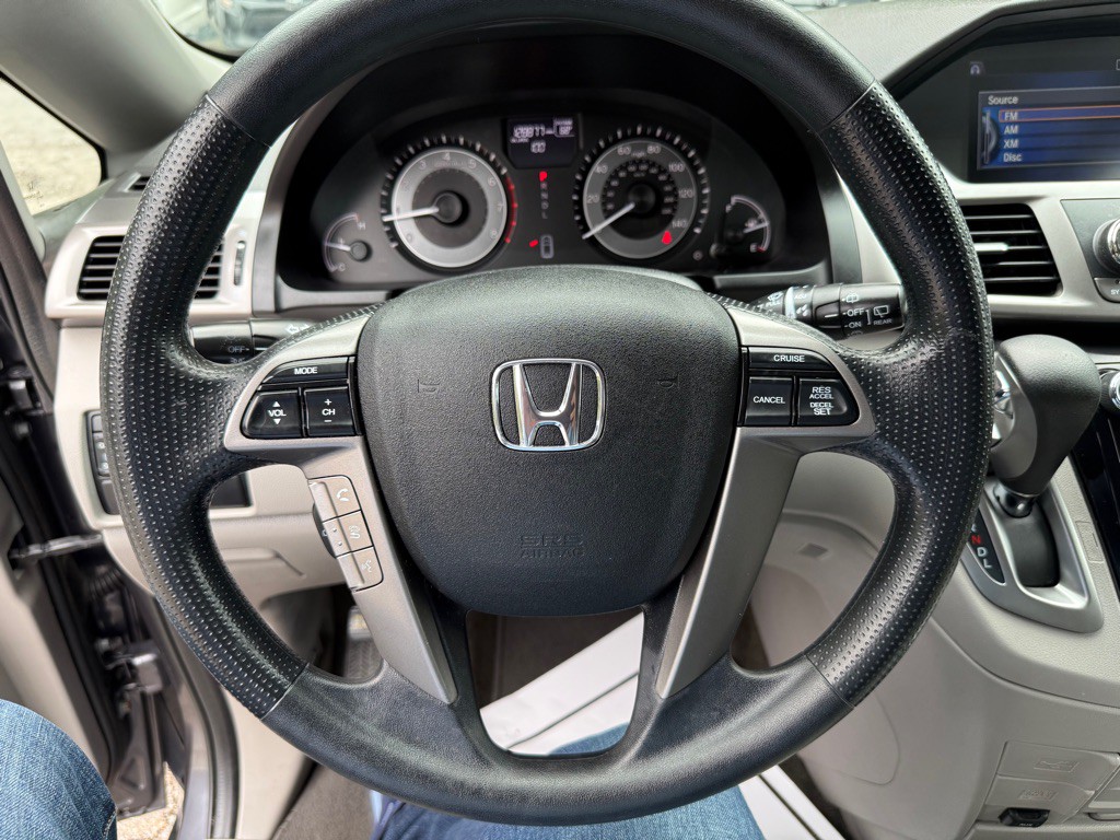 2016 Honda Odyssey Image 14