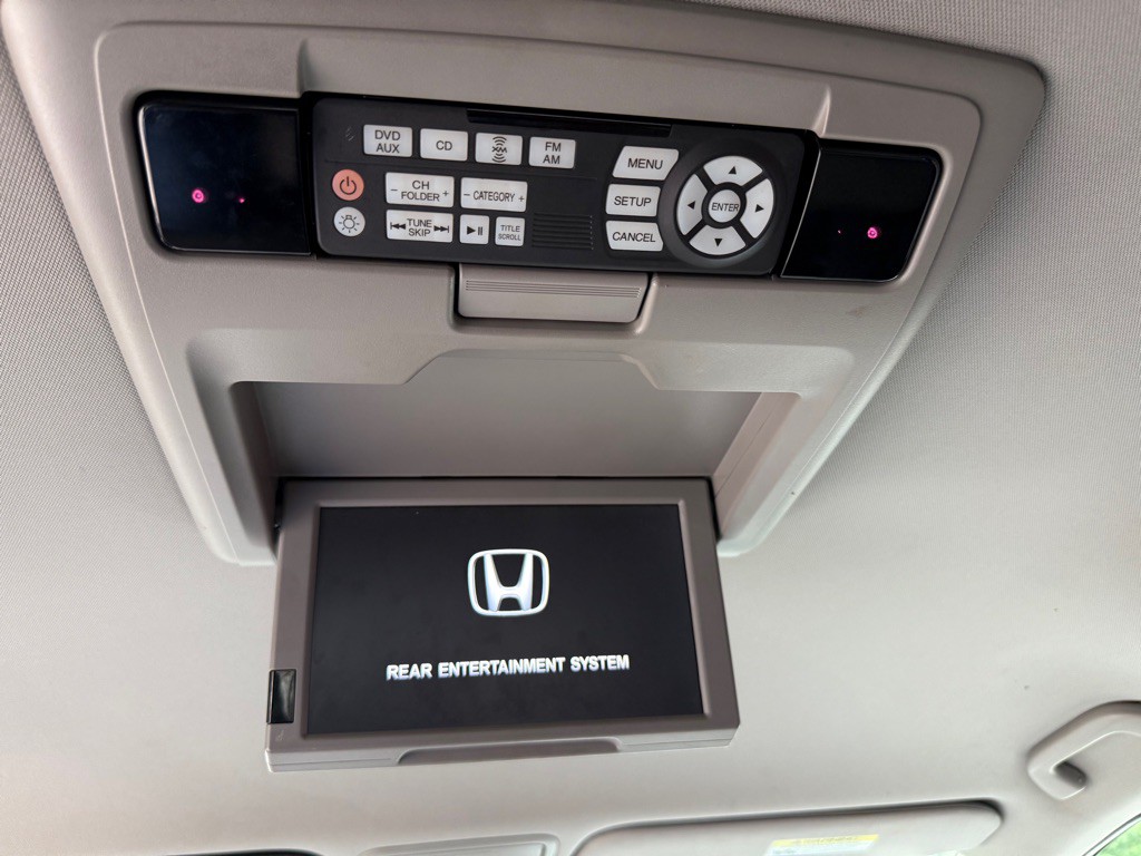 2016 Honda Odyssey Image 27