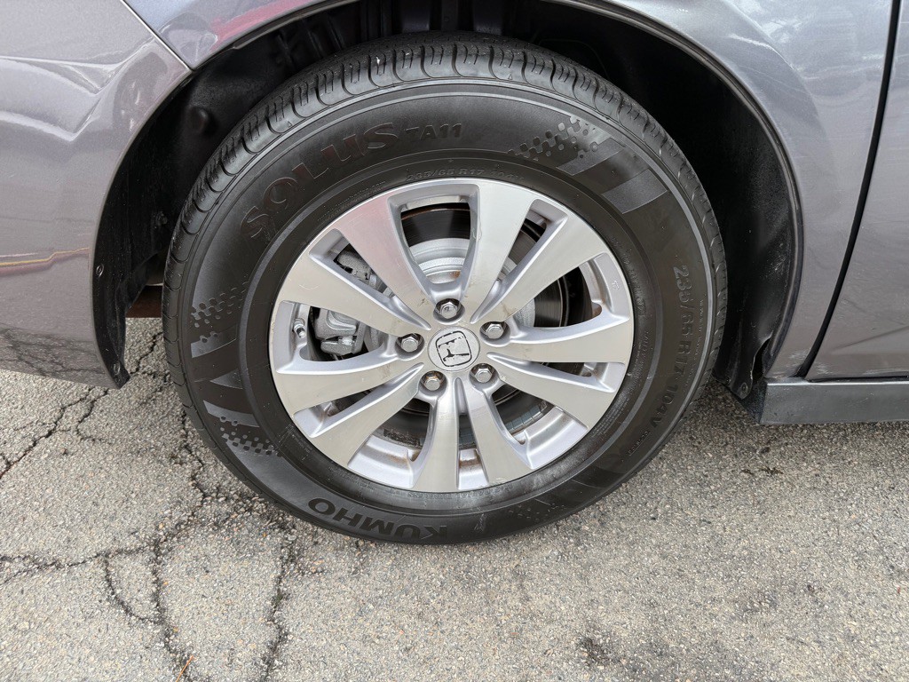 2016 Honda Odyssey Image 45