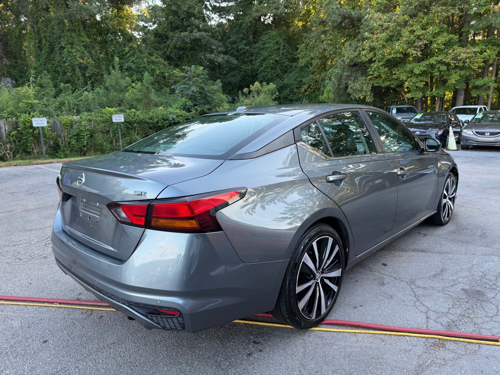 2021 Nissan Altima Image 5