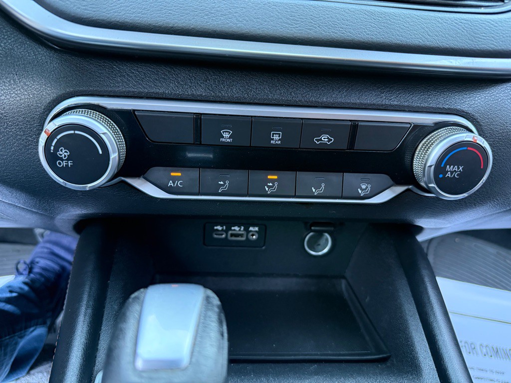 2021 Nissan Altima Image 22