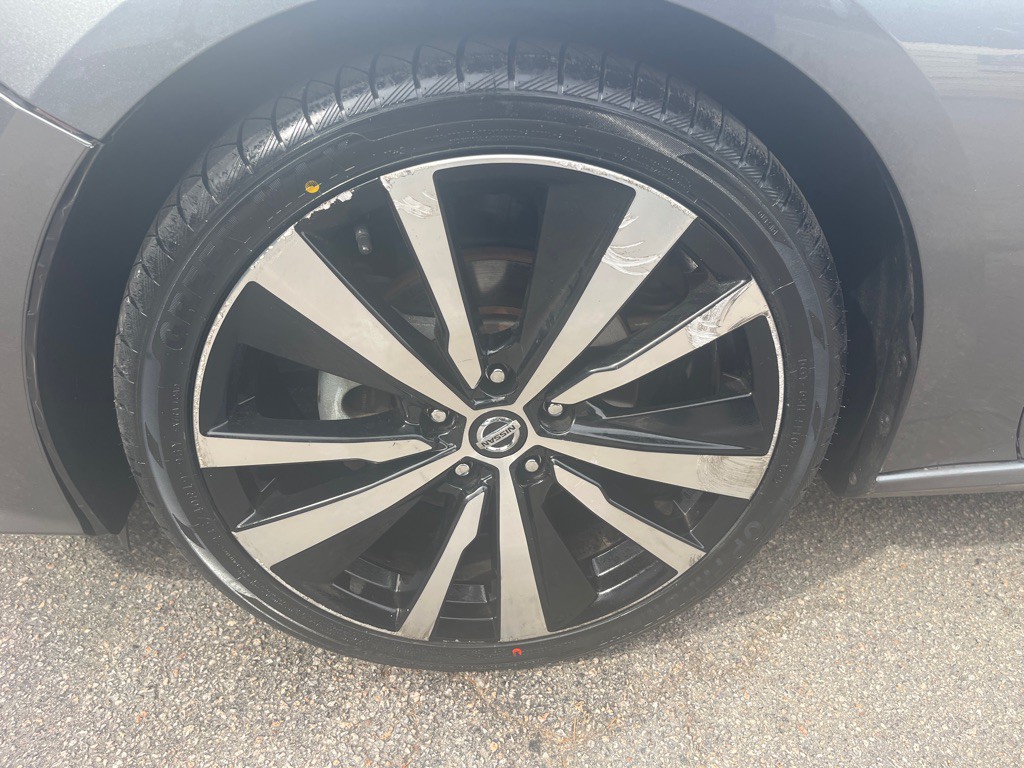 2021 Nissan Altima Image 42